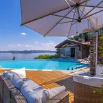 Paradis Relais Infinity Pool View Vila