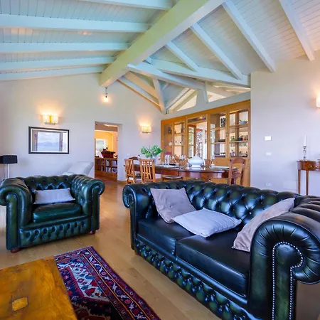 Villa Paradis Relais Infinity Pool Lake View