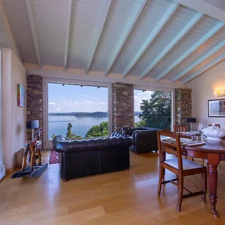 Villa Paradis Relais Infinity Pool Lake View