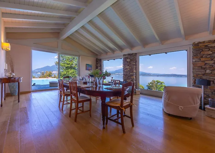 Villa Paradis Relais Infinity Pool View Belgirate