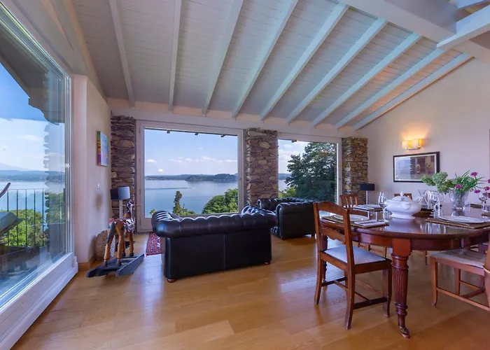 Villa Paradis Relais Infinity Pool View